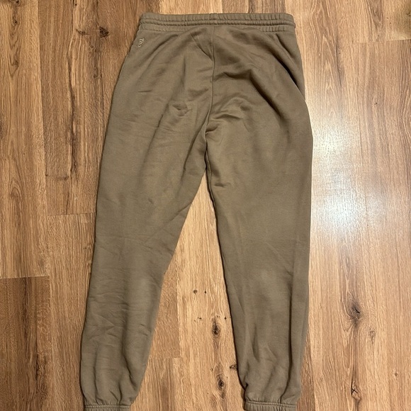 TNA cozy sweatpants - Picture 5 of 5